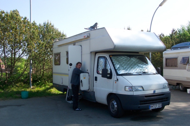 100_0438.jpg - Husum-Stellplatz-Busdepo